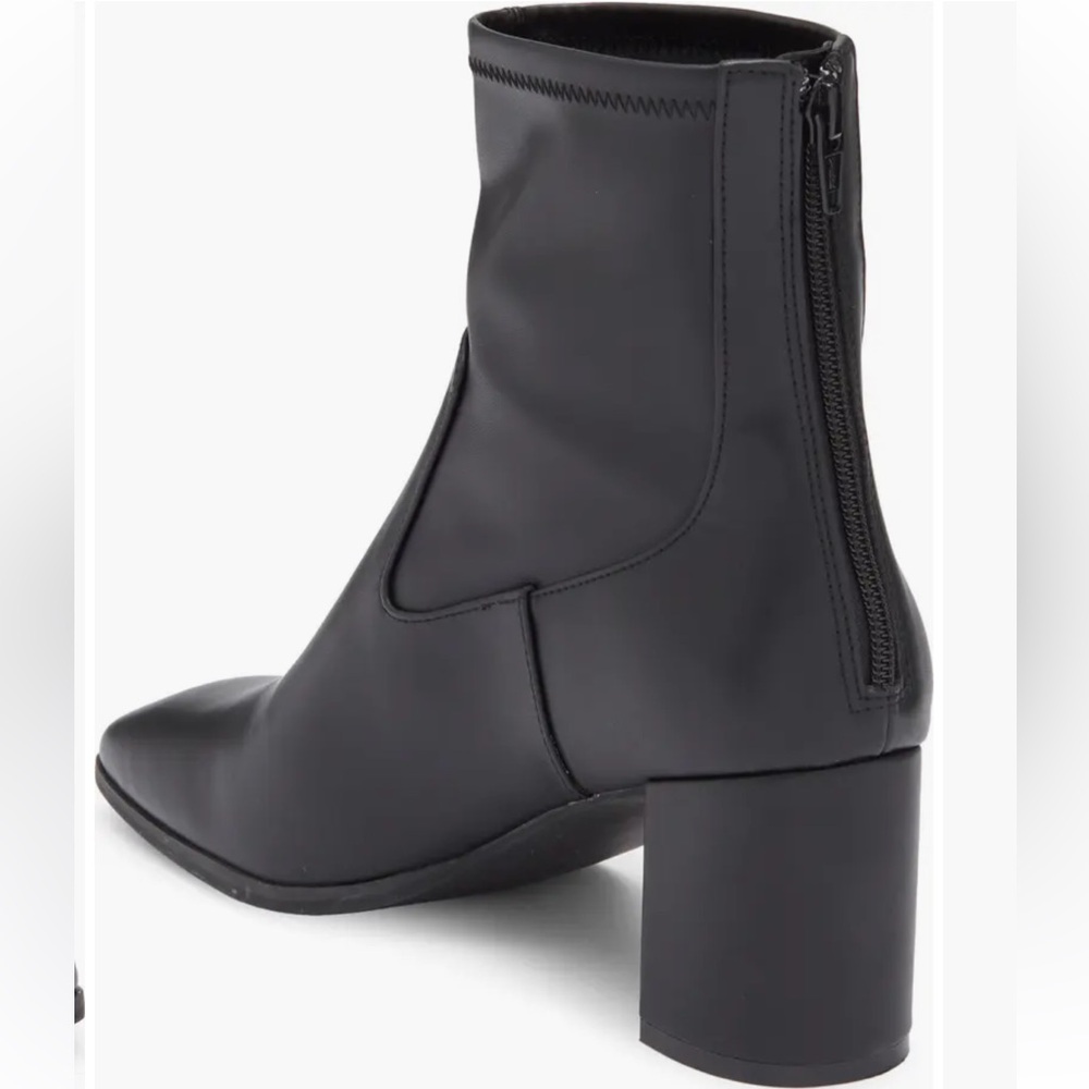 Elegant Black Ankle Booties - Picture 2 of 8